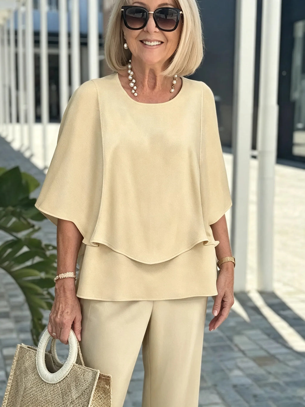 Women's 2 Piece Outfits Set, Crew Neck Flutter Sleeve Layered Blouse & Leaf Print Straight Leg Pants, Casual Loose Matching Two Piece Set for Summer Daily Wear